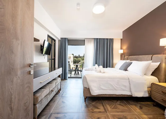 Kares With Private Pool By Estia Villa *