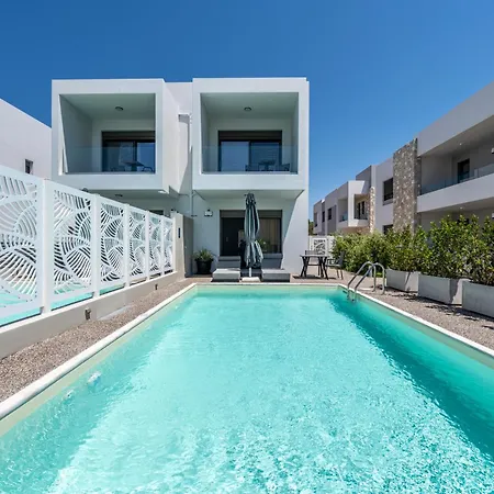 Kares With Private Pool By Estia Villa *