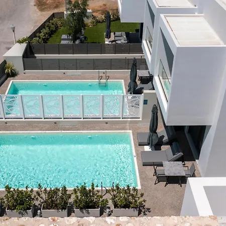 Kares With Private Pool By Estia Villa *