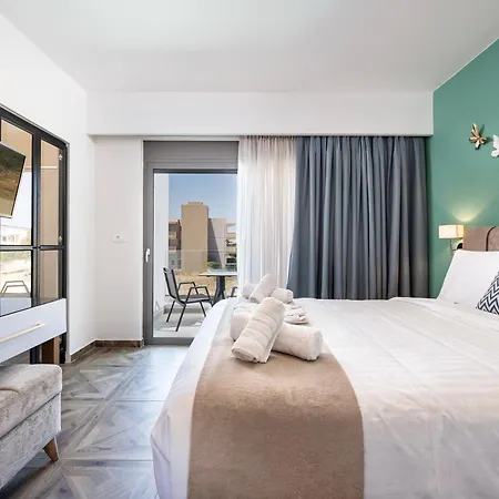 فيلة Kares With Private Pool By Estia *