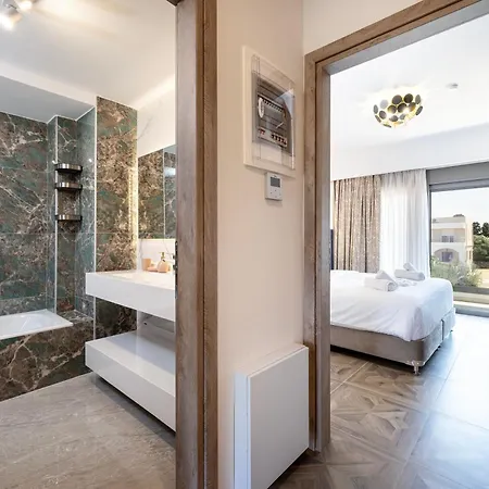 Kares With Private Pool By Estia Кос